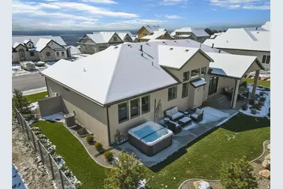 656 E Mountain Rd N, North Ogden, UT 84414 - Photo 32