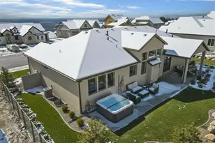 656 E Mountain Rd N, North Ogden, UT 84414 - Photo 32