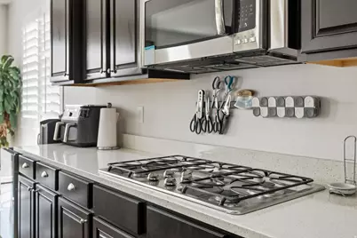 3001 S Lori Ln, Saratoga Springs, UT 84045 - Photo 10