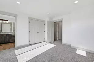 862 E 250 N, Hyrum, UT 84319 - Photo 6