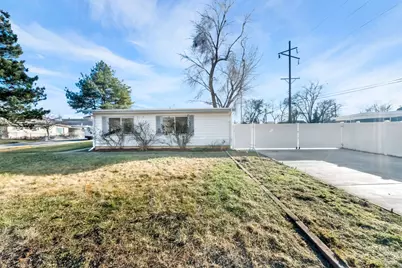 3410 S 1940 W, West Valley, UT 84119 - Photo 4