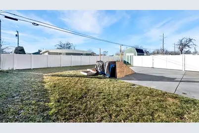 3410 S 1940 W, West Valley, UT 84119 - Photo 20