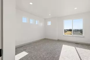 860 E 250 N, Hyrum, UT 84319 - Photo 6