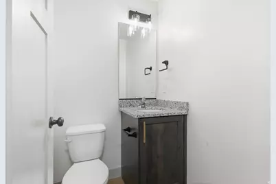 860 E 250 N, Hyrum, UT 84319 - Photo 4