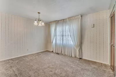 220 E Pioneer Ave, Sandy, UT 84070 - Photo 18