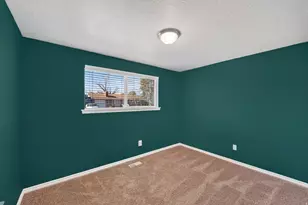 7265 S 1975 W, West Jordan, UT 84084 - Photo 14