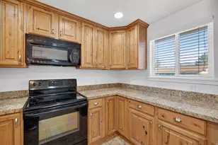 7265 S 1975 W, West Jordan, UT 84084 - Photo 12