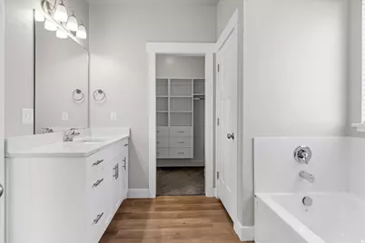 889 E 600 N, Hyde Park, UT 84318 - Photo 20