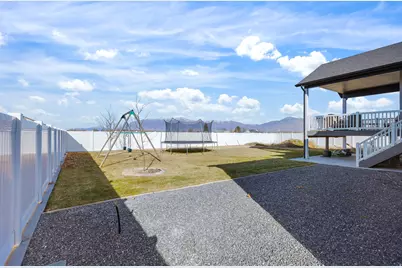 3560 W 2800 S, West Weber, UT 84401 - Photo 32