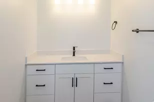 3073 W Ekko View Loop, Cedar City, UT 84721 - Photo 6