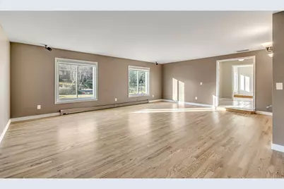 3071 E 7335 S, Cottonwood Heights, UT 84121 - Photo 4