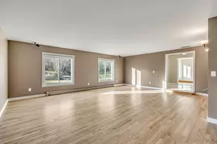 3071 E 7335 S, Cottonwood Heights, UT 84121 - Photo 4