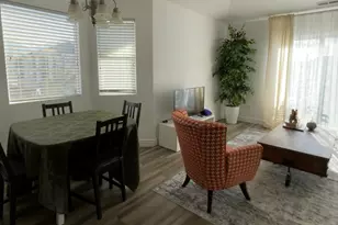 90 E Resaca Dr, Sandy, UT 84070 - Photo 4