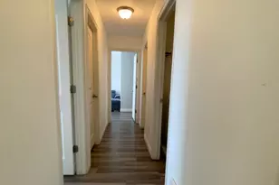 90 E Resaca Dr, Sandy, UT 84070 - Photo 6