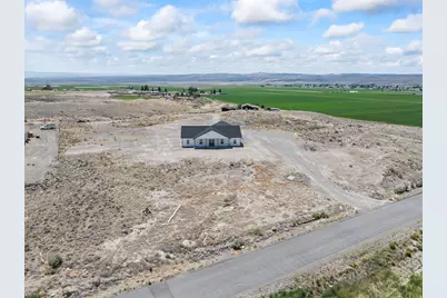 1218 E Highline Rd, Loa, UT 84747 - Photo 44