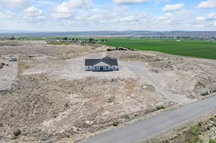 1218 E Highline Rd, Loa, UT 84747 - Photo 44