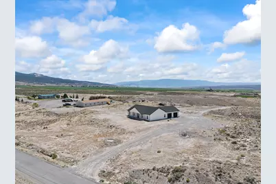1218 E Highline Rd, Loa, UT 84747 - Photo 50