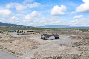 1218 E Highline Rd, Loa, UT 84747 - Photo 50