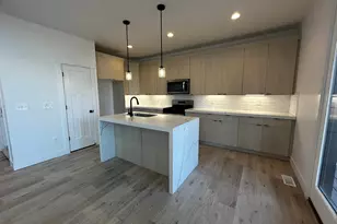 616 W Murray Meadows Ln, Murray, UT 84123 - Photo 8