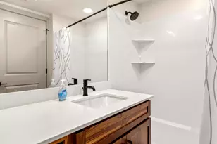 35 E 150 S, Garden City, UT 84028 - Photo 6