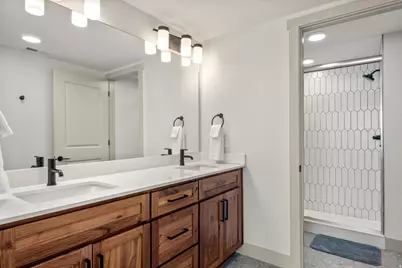 35 E 150 S #E202, Garden City, UT 84028 - Photo 24