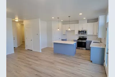 1552 N 1130 W #166, Salem, UT 84653 - Photo 2