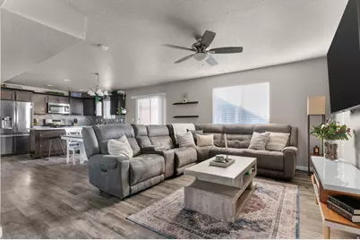 2297 W 500 S, Pleasant Grove, UT 84062 - Photo 10