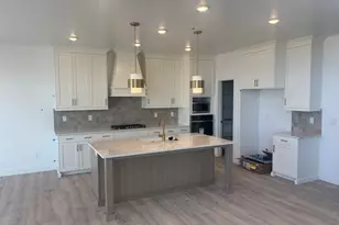 33 E 1690 S, Salem, UT 84653 - Photo 4