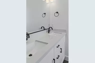 635 S 125 E #120, Hyde Park, UT 84318 - Photo 24