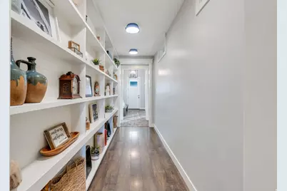 4666 W Watery Way, South Jordan, UT 84009 - Photo 18