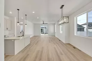 1327 N 1475 E E, Payson, UT 84651 - Photo 2