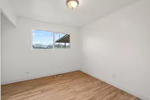 4905 S Southridge Dr W, Taylorsville, UT 84129 - Photo 20