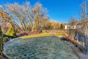 11 N Tilly Cir, Kaysville, UT 84037 - Photo 54