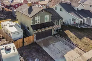 1071 Amiga Dr W, Salt Lake City, UT 84104 - Photo 16