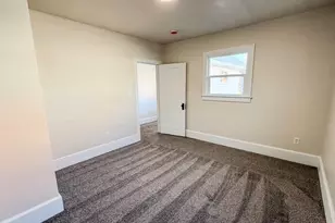 875 E 26th St S, Ogden, UT 84401 - Photo 6