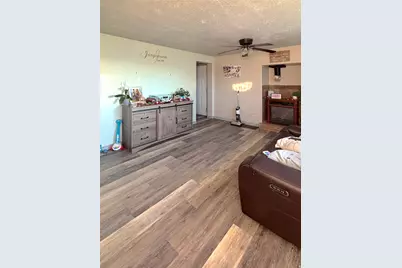 295 S 700 E, Mount Pleasant, UT 84647 - Photo 2