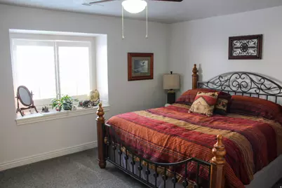 2434 N Dorchester Ave, Harrisville, UT 84414 - Photo 6