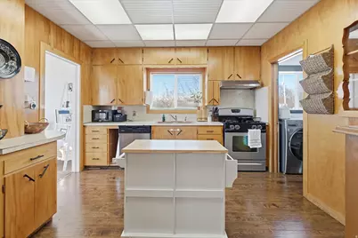 109 E 200 S, Millville, UT 84326 - Photo 6