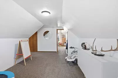 109 E 200 S, Millville, UT 84326 - Photo 12