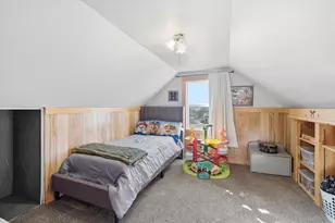 109 E 200 S, Millville, UT 84326 - Photo 14