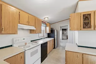 900 W Main St, Tremonton, UT 84337 - Photo 6