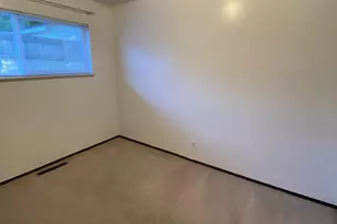 525 Brookside Pl, Logan, UT 84341 - Photo 8