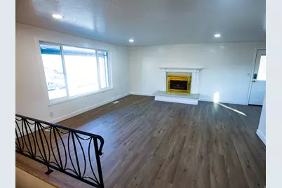 2721 W Lou Jean Ave, Taylorsville, UT 84129 - Photo 4