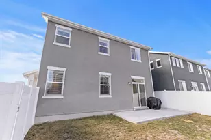 1912 W Parkview Dr, Syracuse, UT 84075 - Photo 24