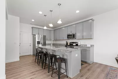 1912 W Parkview Dr, Syracuse, UT 84075 - Photo 4