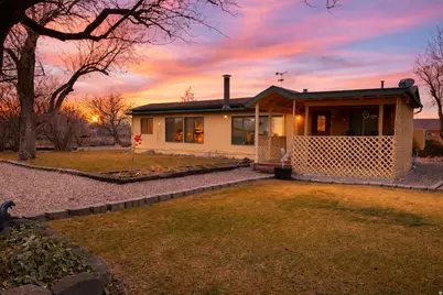 350 E 200 N, Centerfield, UT 84622 - Photo 1