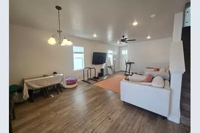 1349 E Reichert St, Eagle Mountain, UT 84005 - Photo 8