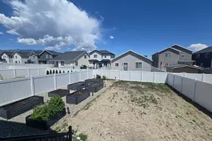 1349 E Reichert St, Eagle Mountain, UT 84005 - Photo 24