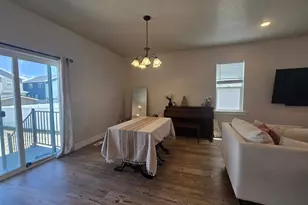 1349 E Reichert St, Eagle Mountain, UT 84005 - Photo 6