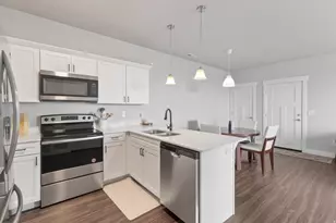 947 W Coral Charm Wy, Saratoga Springs, UT 84045 - Photo 6